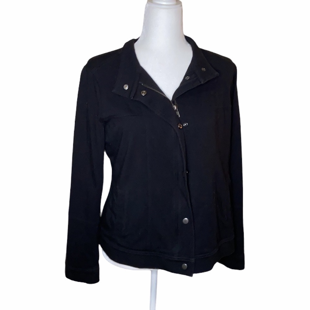 Eileen Fisher long sleeve hidden zipper jacket